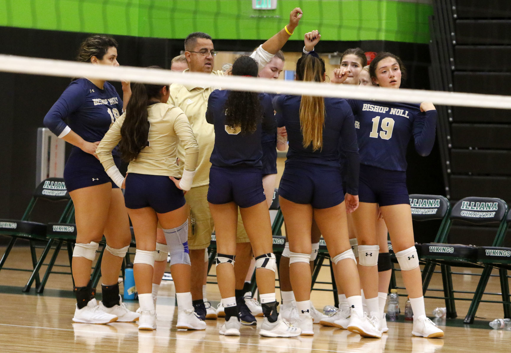 Gallery: Bishop Noll at Illiana Christian volleyball